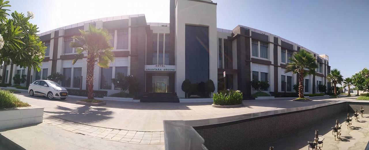 Hotel Anantaragreens Disa Bagian luar foto